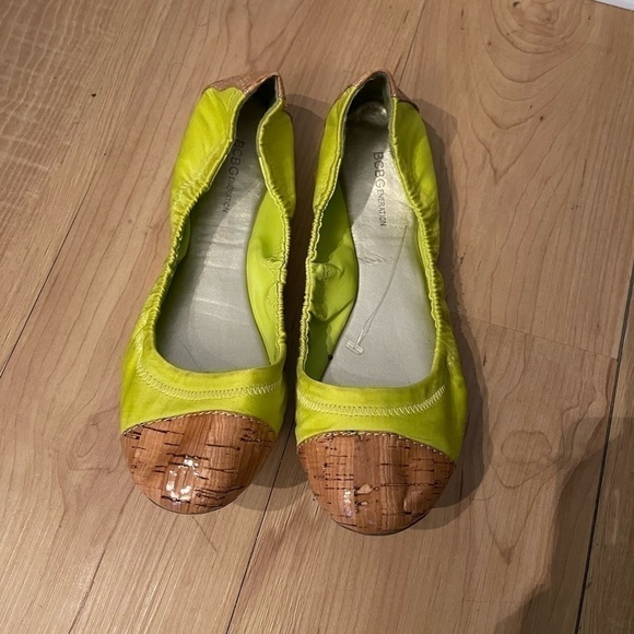 BCBGENERATION Neon Cork Toe Ballet Flats Size 7 - Picture 2 of 8